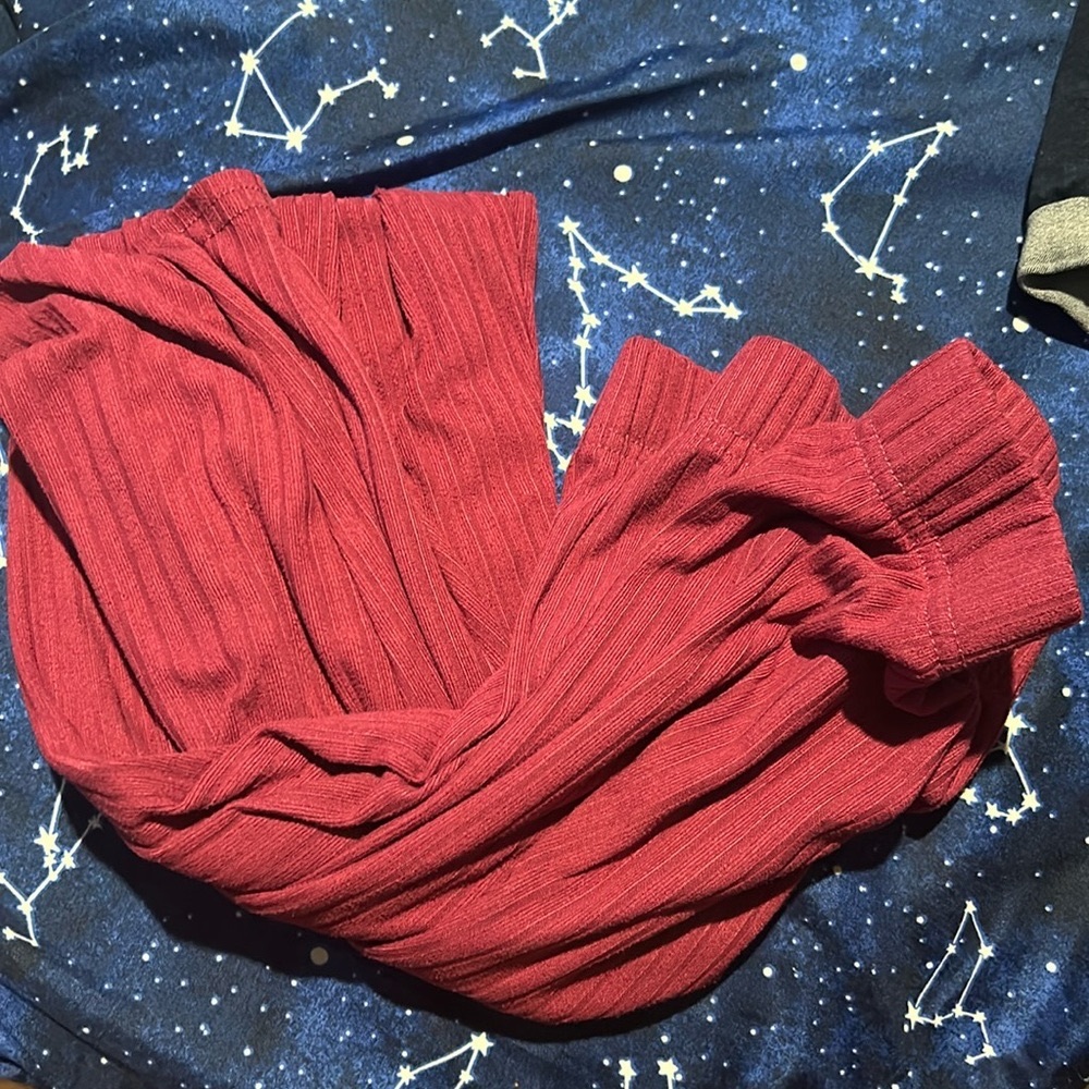 I am selling these comfortable and cute leggings